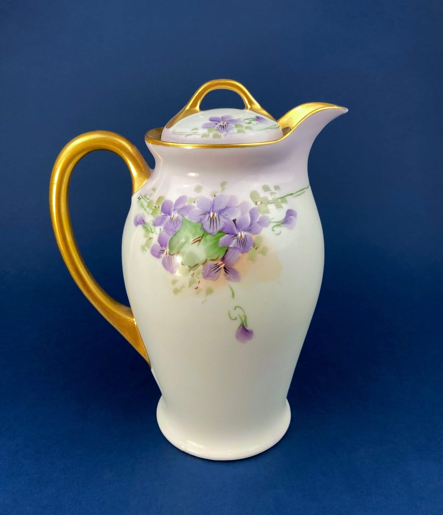 Antique Bavarian Coffee Pot. UNO Favorite, European Porcelain with Hand-Painted Violets. Fine Collectible China.