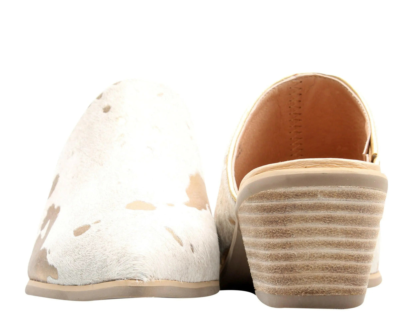 Chocolat Blu Clint Women Slip-On Sandals Beige