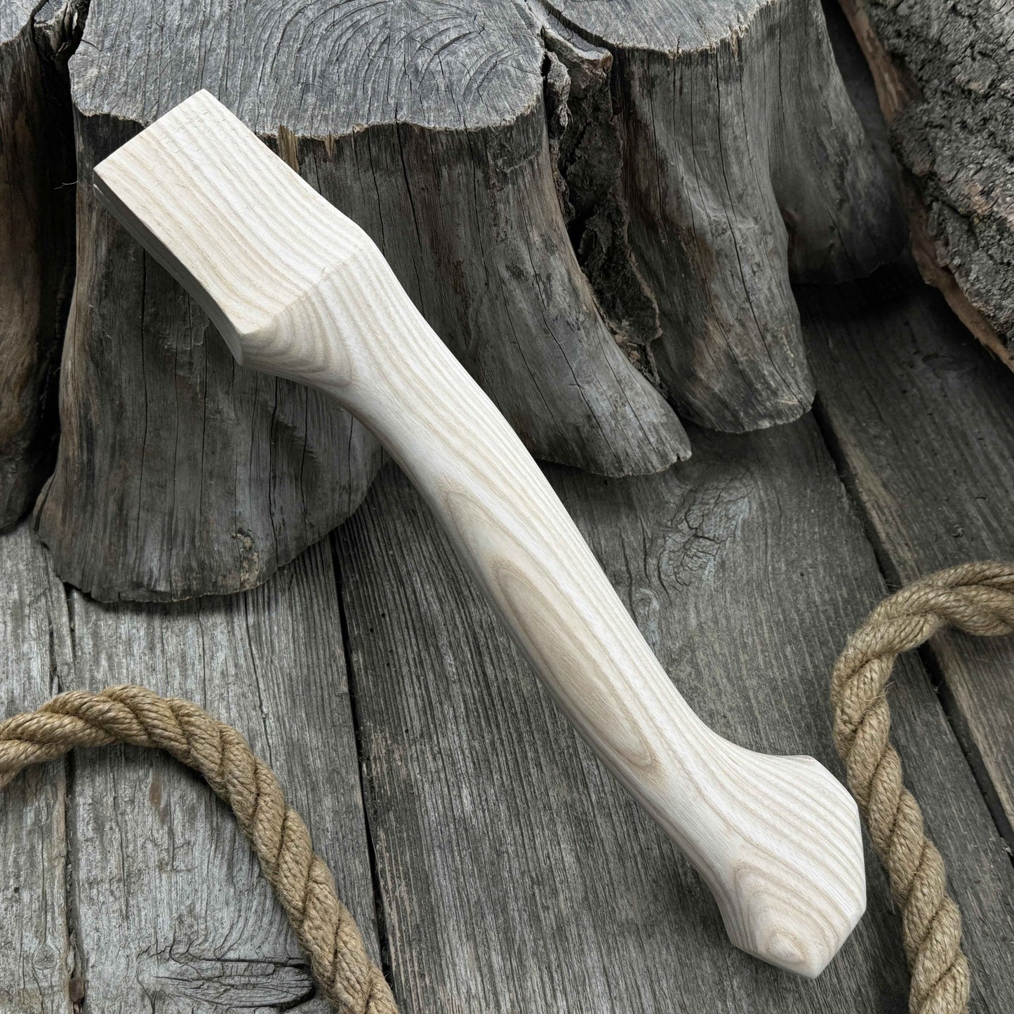 Ash Wood Axe Handle with Red Oak Wedges, 33 cm (12.99 inches)