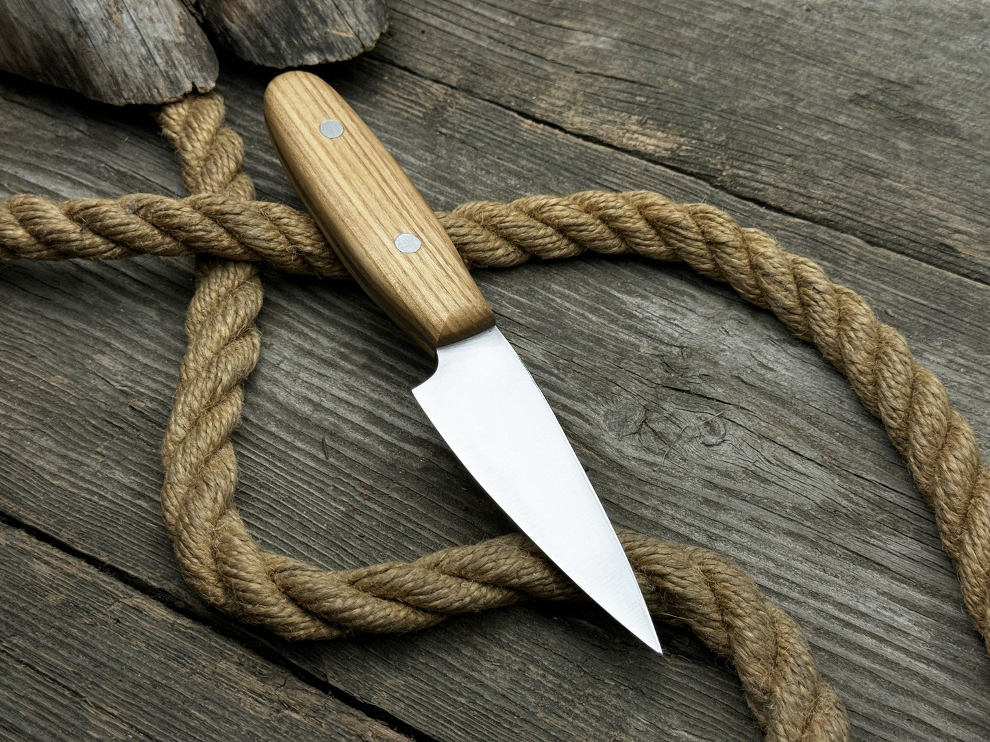 Hand-Forged Bushcraft Knife, 10 cm (3.94 inches)