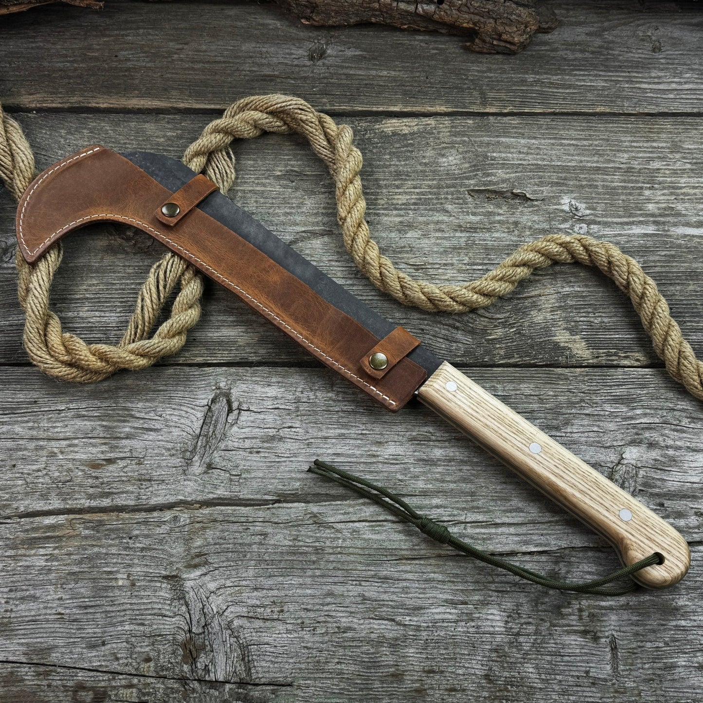Hand-Forged Bushcraft Knife, 27 cm (10.6 inches)