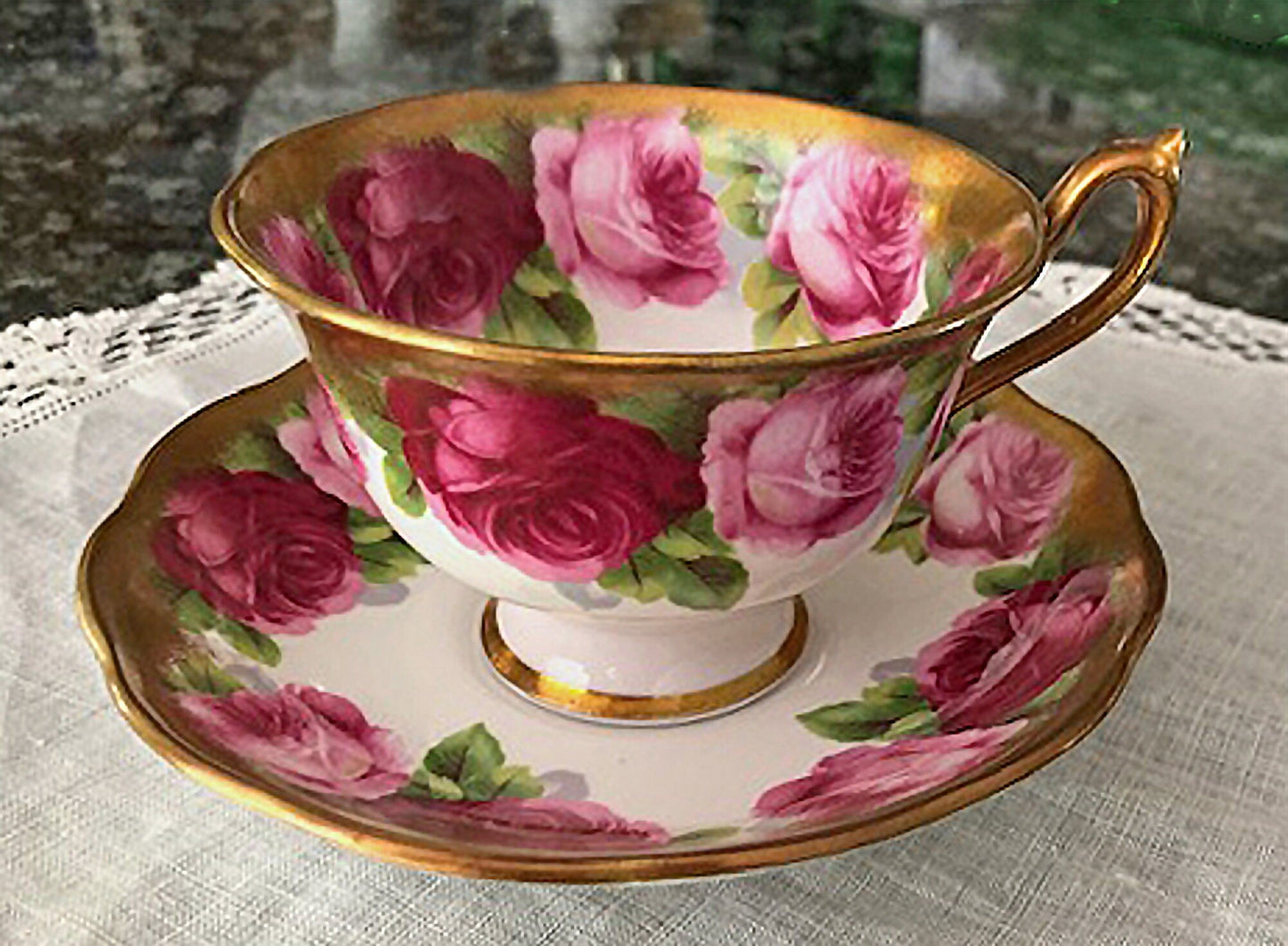 Royal Albert Mug. Old Country Roses Motif. Made in England. Replacements. Gift for Mom. Gift for Her.
