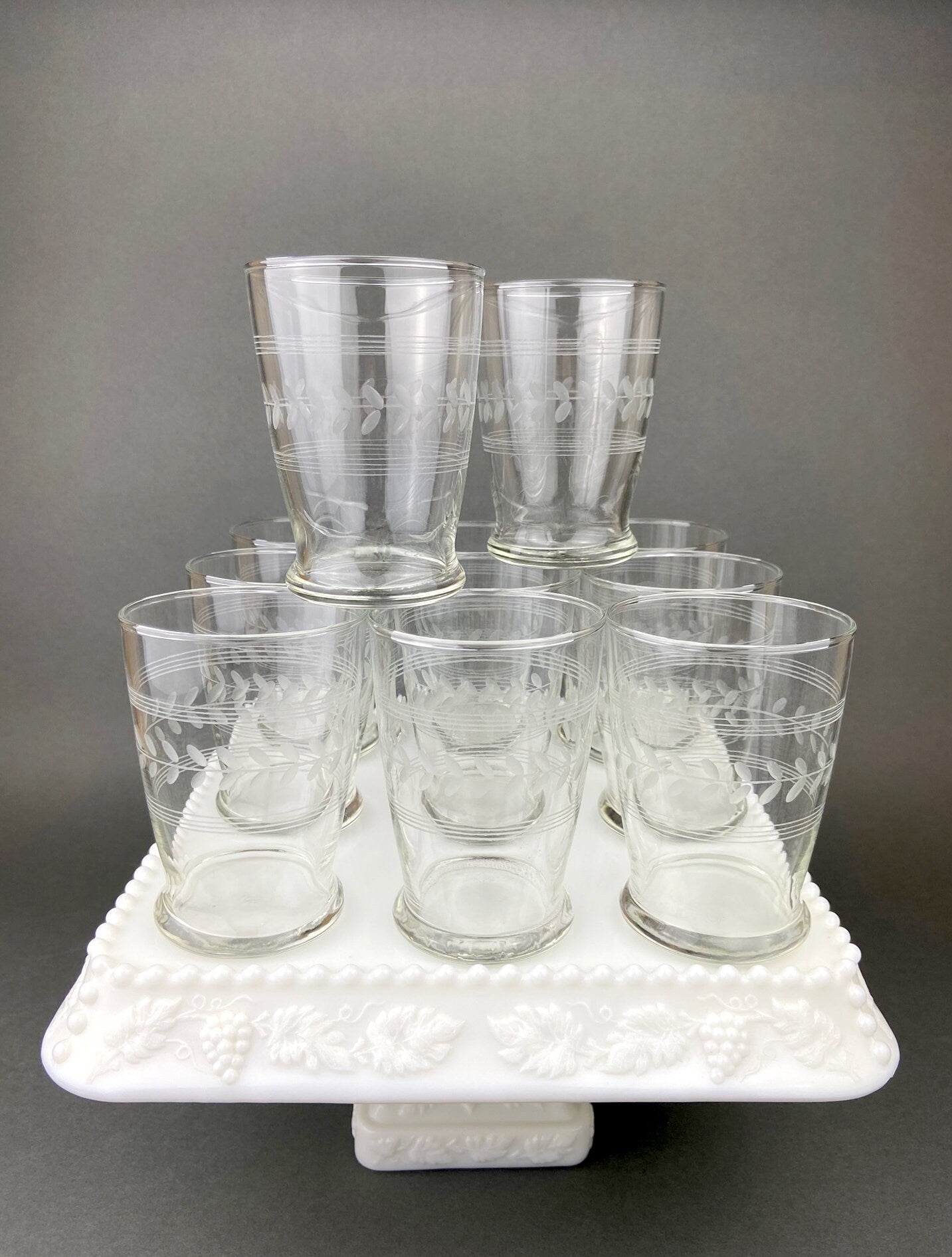 Anchor Hocking Water, Wine, Juice Goblets. Set of Six. Beaded Base. Berwick or Boopie Pattern. Mid C Modern Stemware. Dining Room Decor.