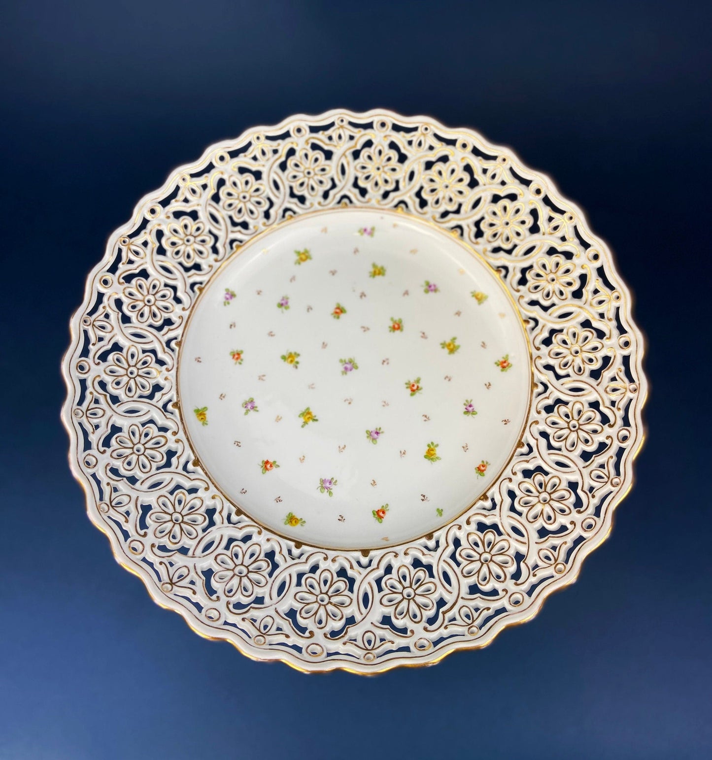 Antique Meissen Reticulated Hand-Painted Tea Rose Serving Platter