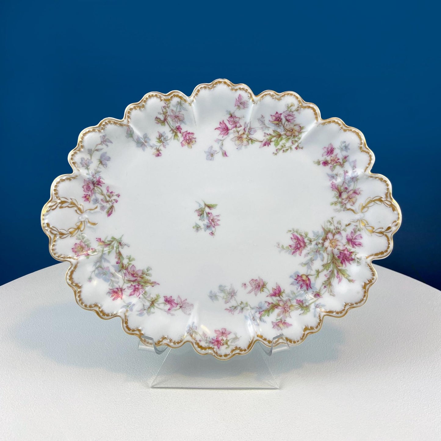 Oval Haviland Limoges Platter with Scalloped Edge. Stunning Porcelain Serving Dish. Wild Roses Motif. French Country. Serviceware.