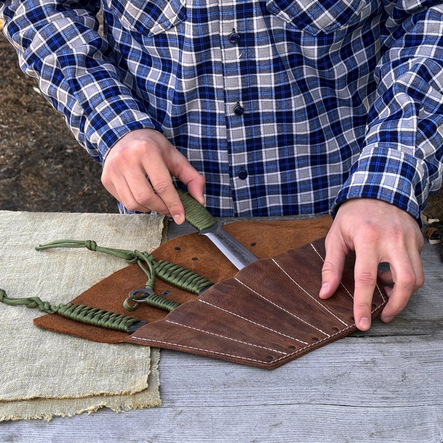 Leather Case for 6 Throwing Knives