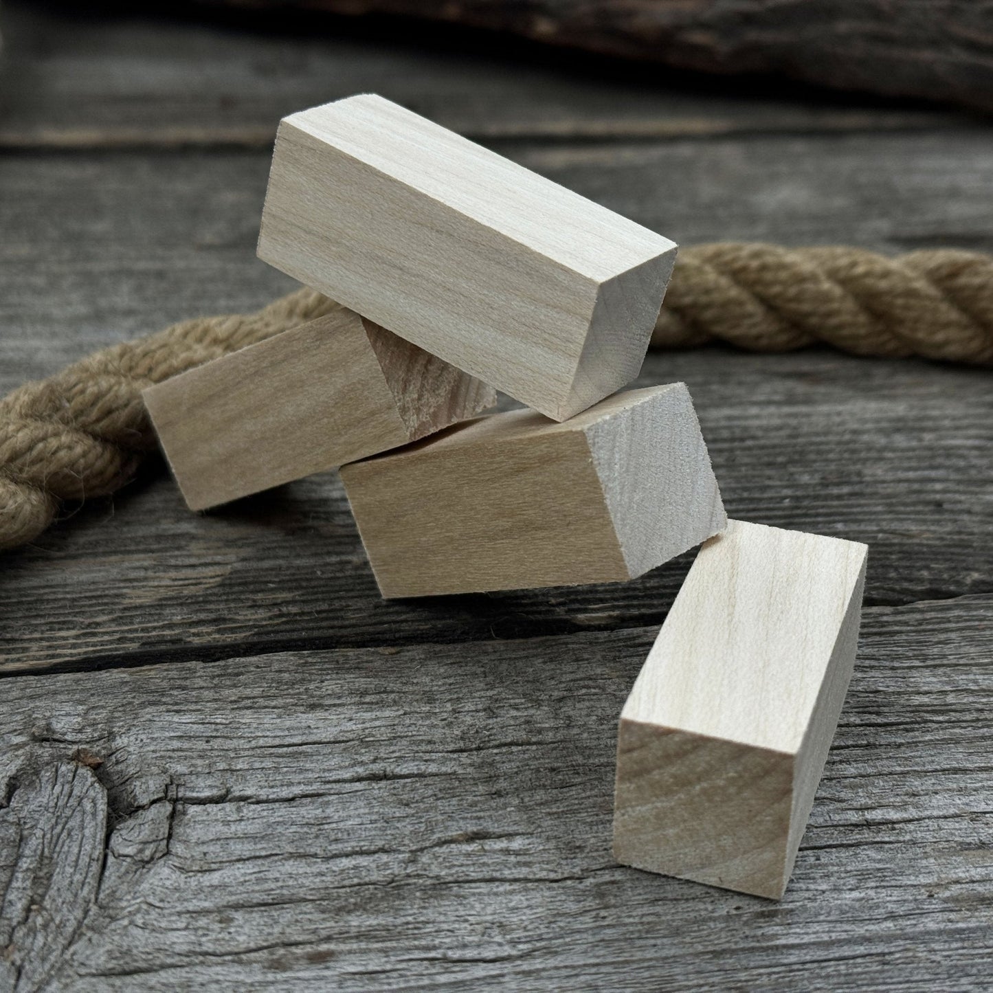 Set of 6 Linden Wood Carving Blanks, 5 × 2 × 2 cm (1.97 × 0.79 × 0.79 in)