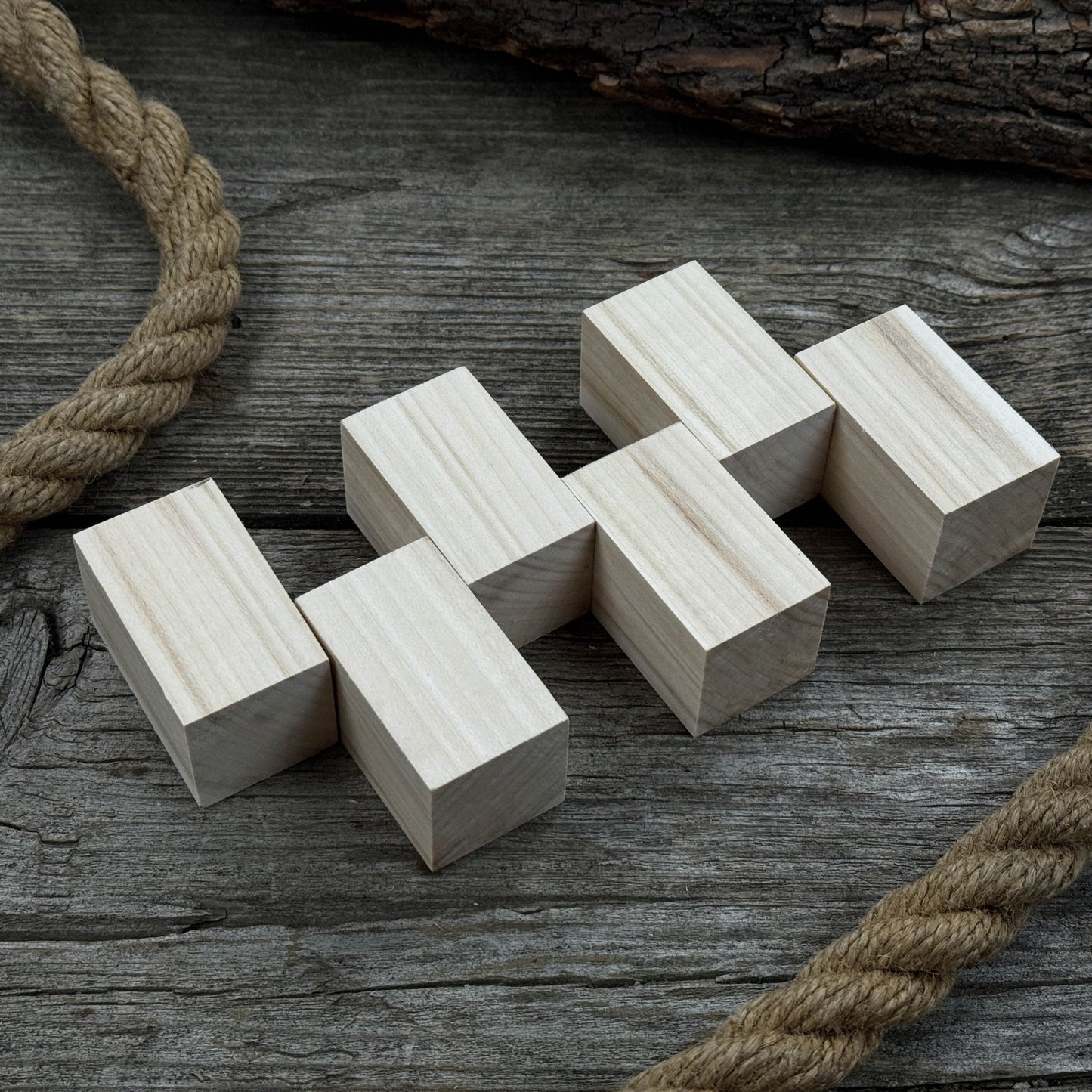 Set of 6 Linden Wood Carving Blanks, 5 × 3 × 3 cm (1.97 × 1.18 × 1.18 in)