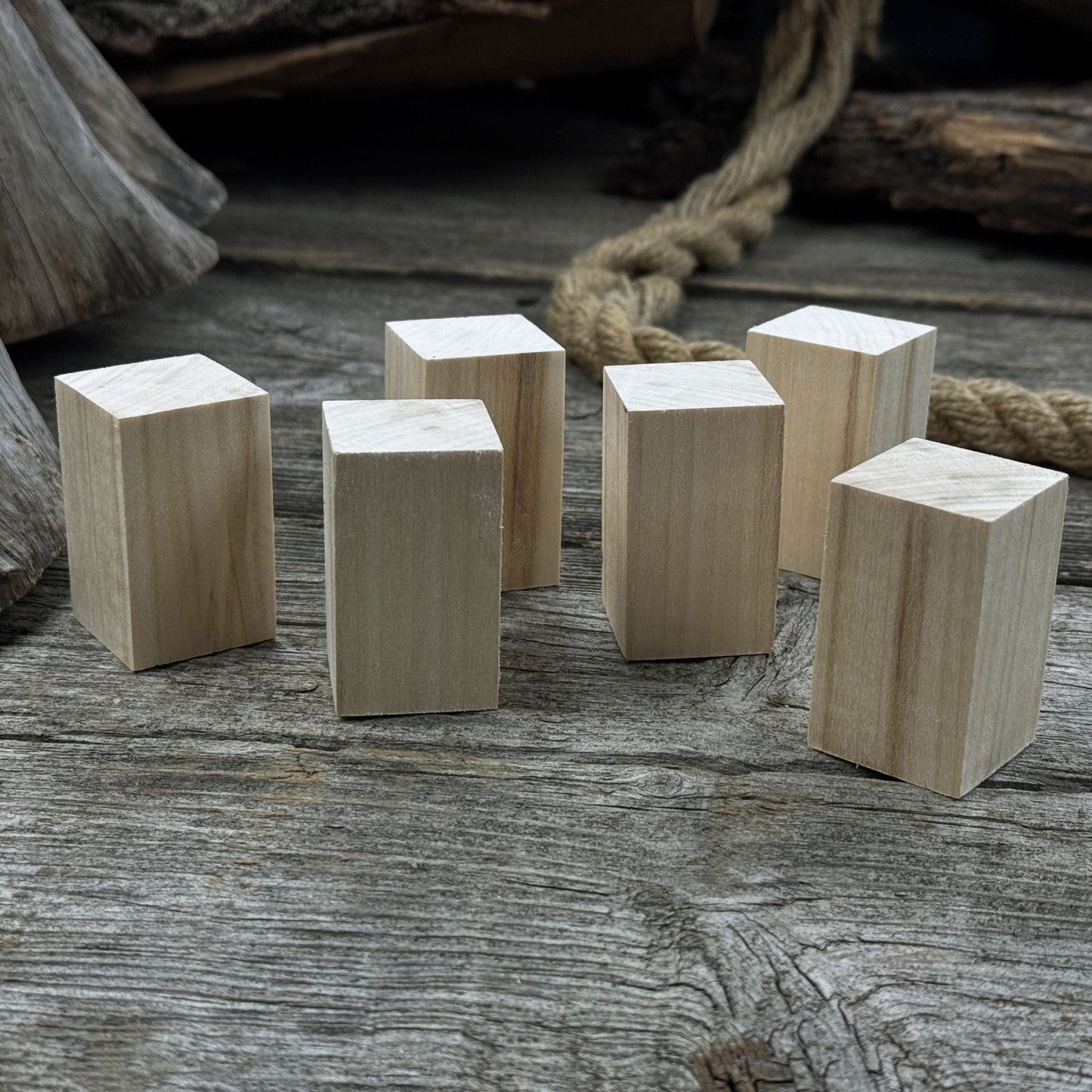 Set of 6 Linden Wood Carving Blanks, 5 × 3 × 3 cm (1.97 × 1.18 × 1.18 in)